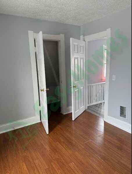 147 Oswald St - Photo 2 of 9