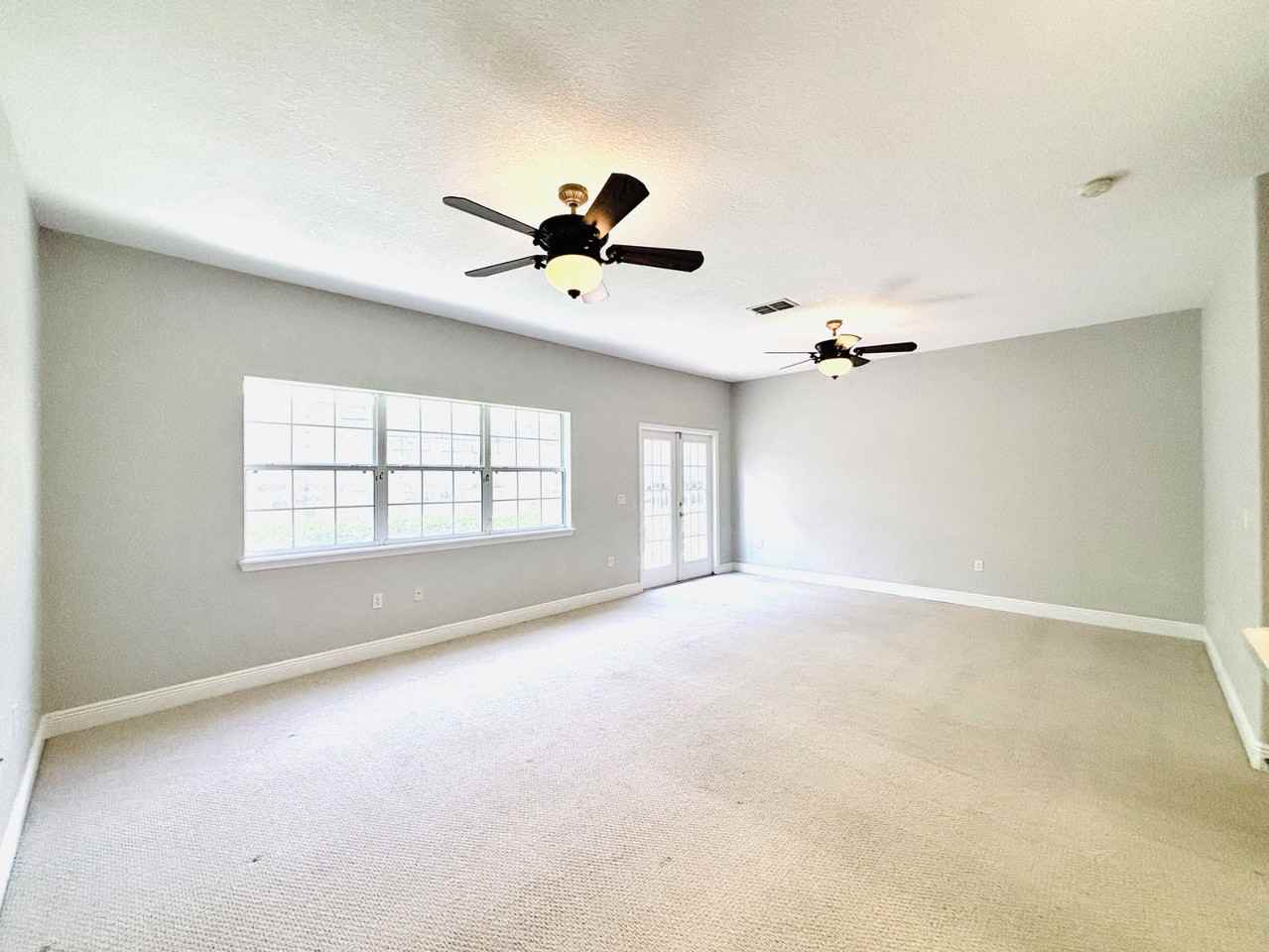 13308 Fountainbleau Dr #13308 - Photo 3 of 42
