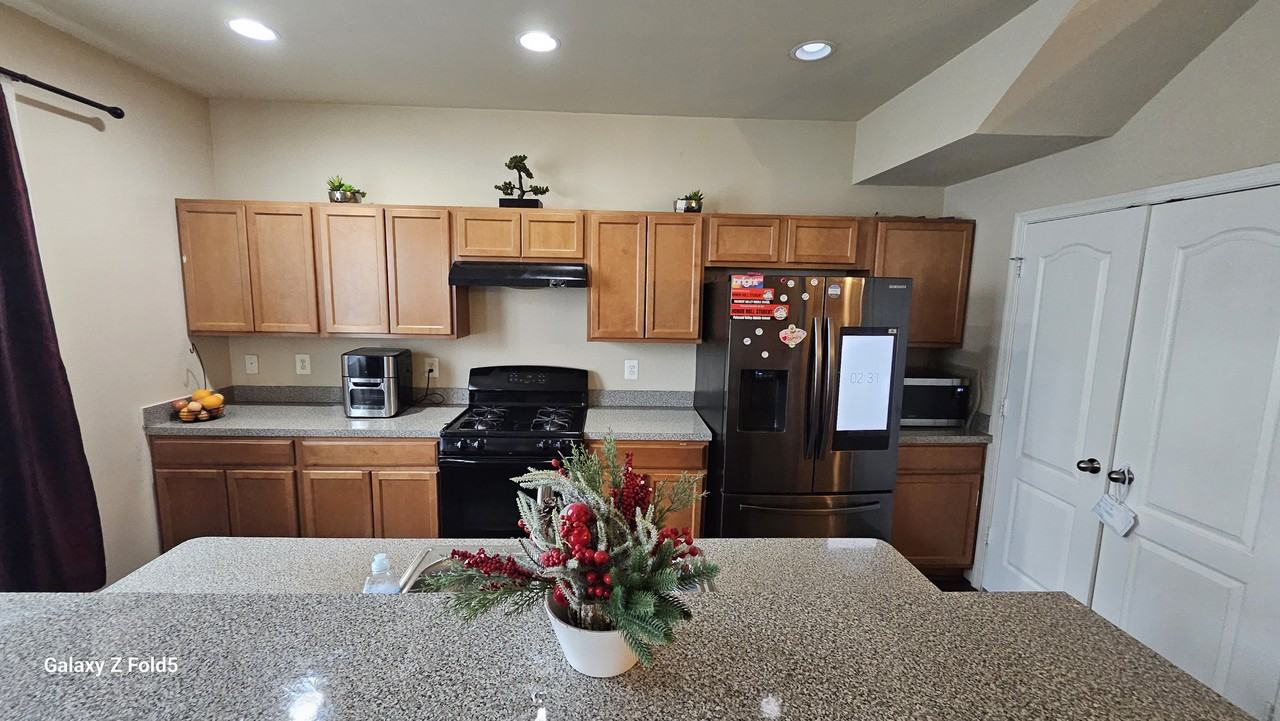 9387 Rock Ripple Ln #9387 - Photo 3 of 24