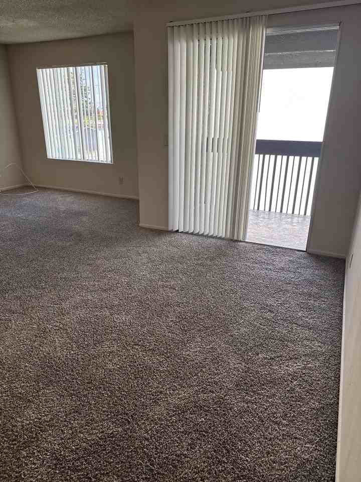 Shadow Mountain - Photo 2 of 12