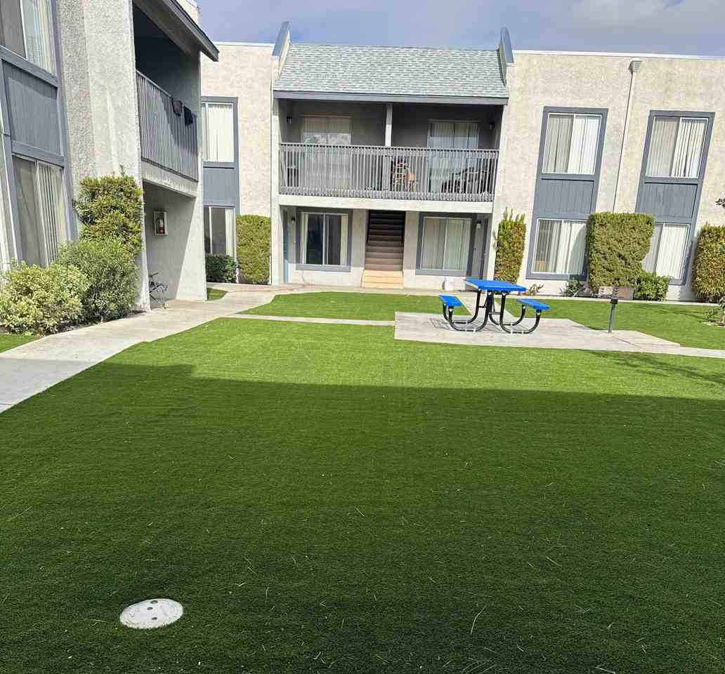 Shadow Mountain - Photo 5 of 12