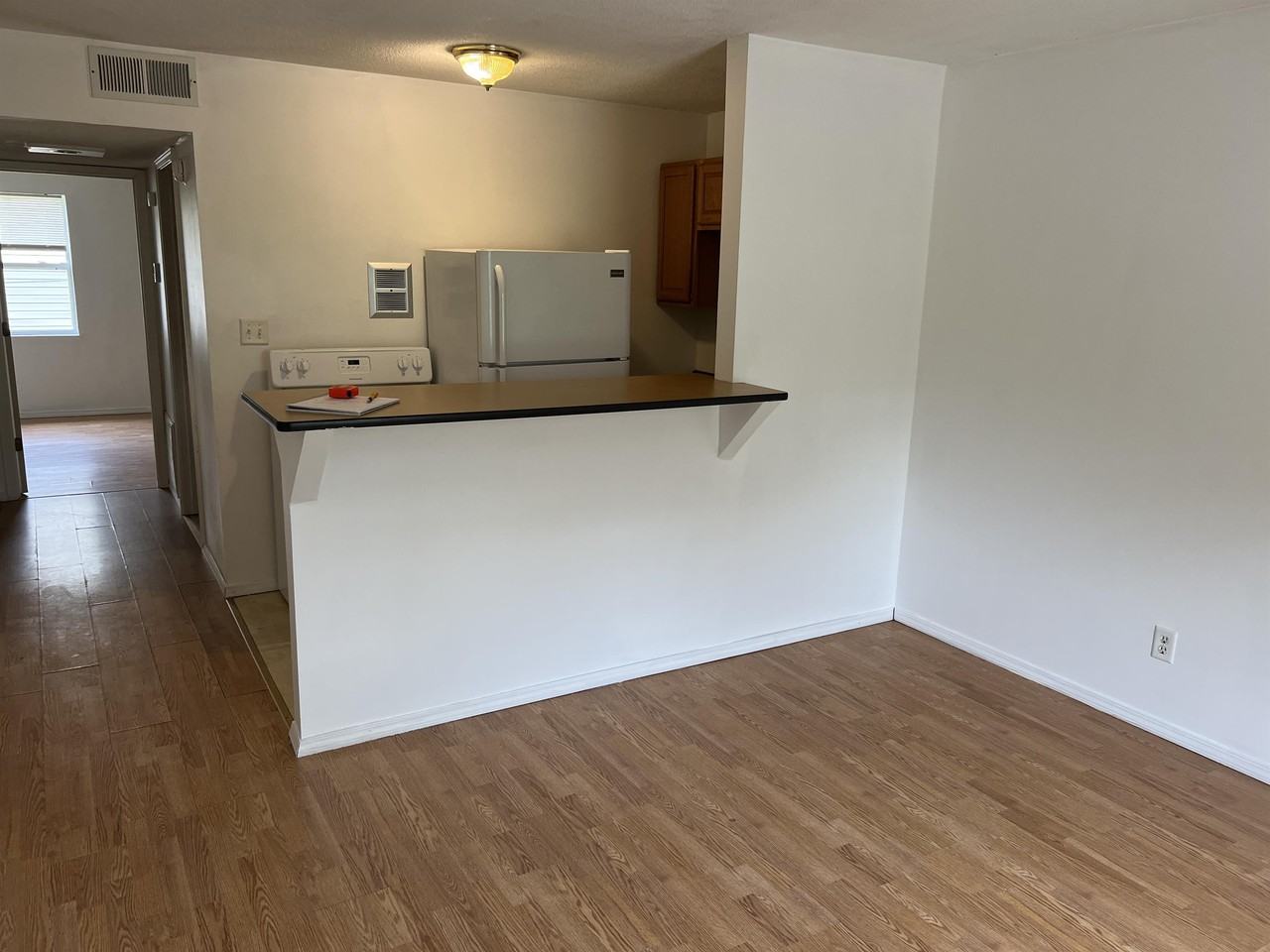 401 North Bottoms St Sparta IL 62286 - Photo 3 of 10