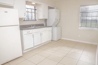 Alice Street Apartments - Photo 1 of 1