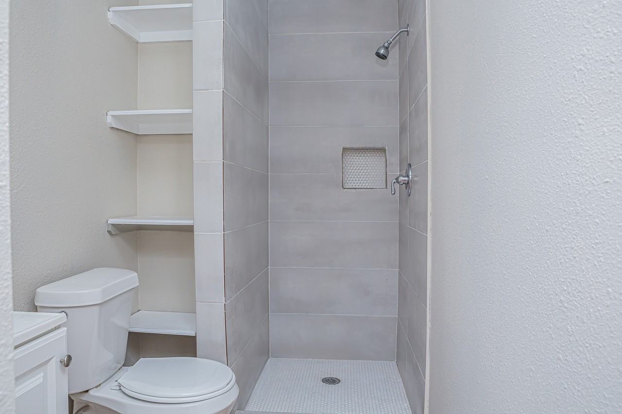 Marisol Apartments - Photo 6 of 50