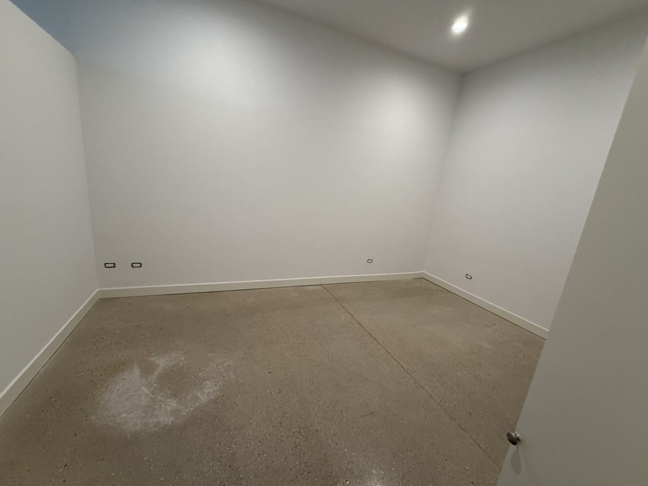 1659 OGDEN PROPERTY LLC - Photo 7 of 8