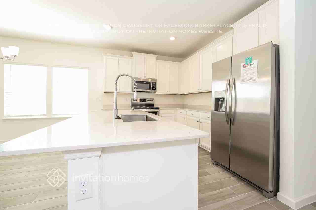 7561 Chervil St - Photo 7 of 17