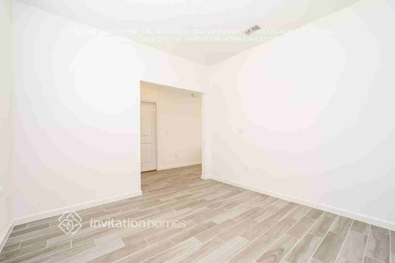 7561 Chervil St - Photo 4 of 17