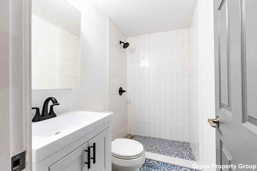 178 L Street - Photo 3 of 10