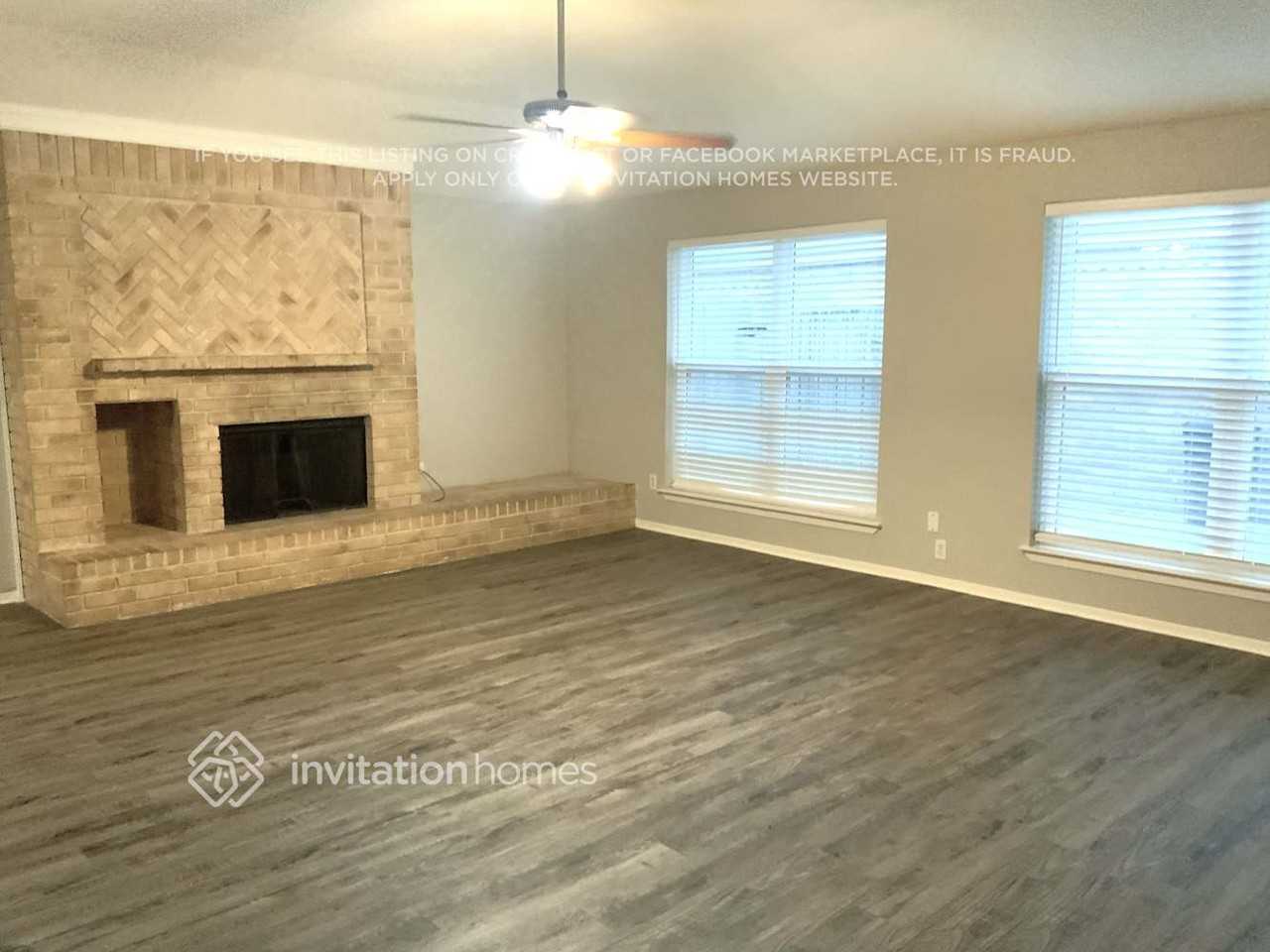 209 Greenshire Dr - Photo 4 of 16