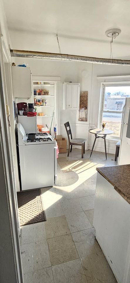 3858 N Saint Louis Ave #2 - Photo 5 of 12