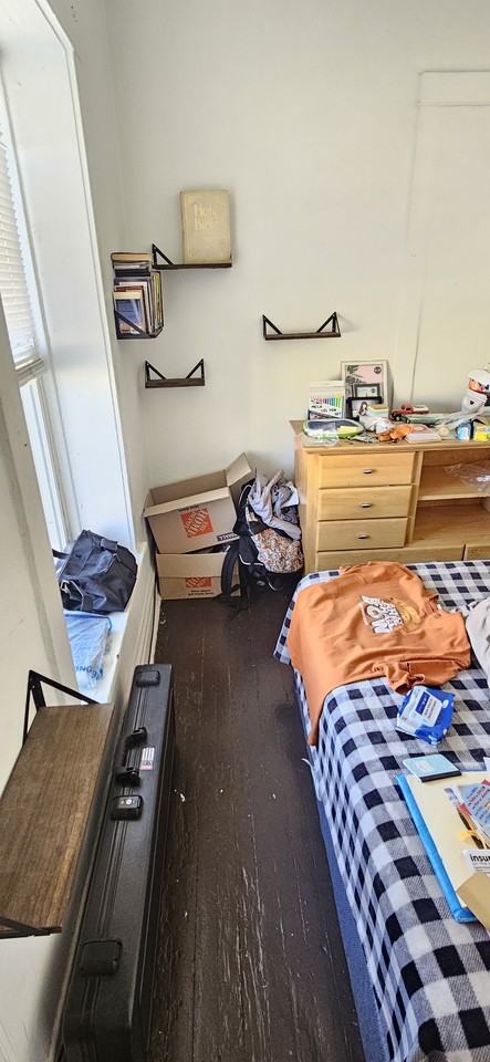 3858 N Saint Louis Ave #2 - Photo 7 of 12