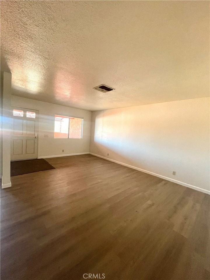 73627 Raymond Way - Photo 4 of 16