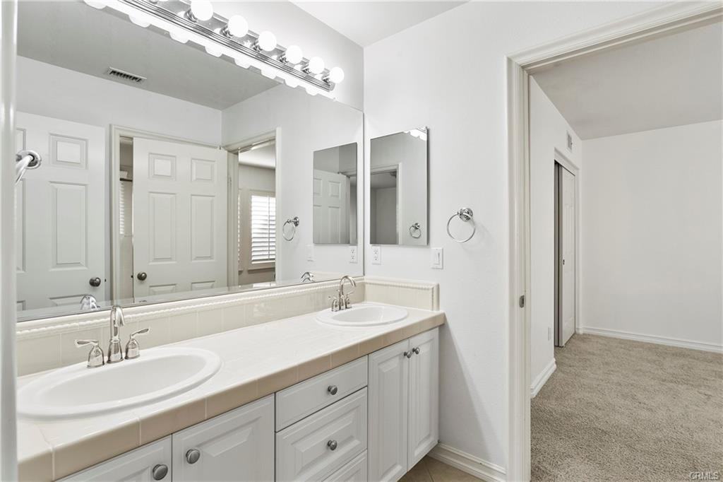 56 Via Amanti - Photo 3 of 8