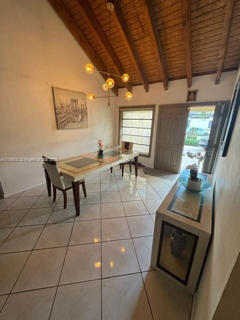 2560 Azalea Ave - Photo 3 of 8