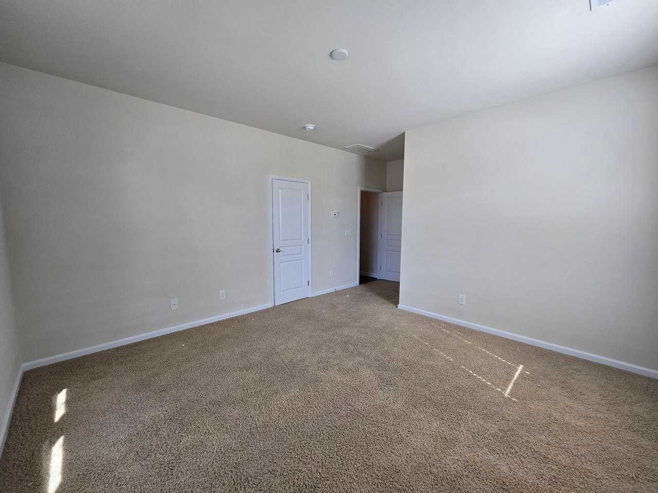 9114 Falkwood Rd - Photo 6 of 25