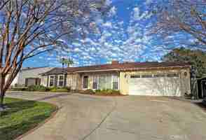 featured image of 3944 Florac Ave