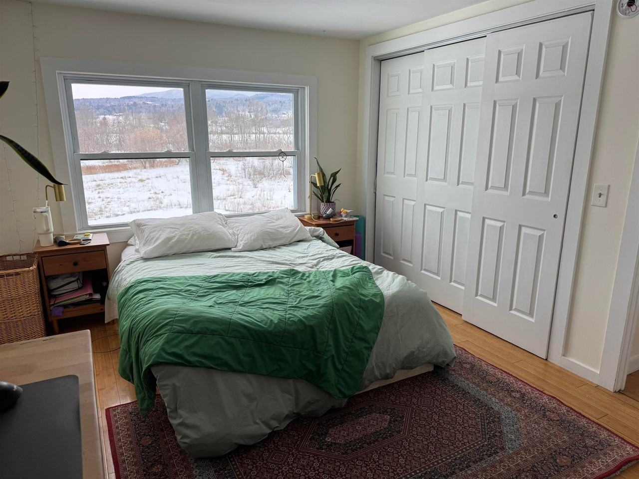 1017 Pucker St - Photo 4 of 9