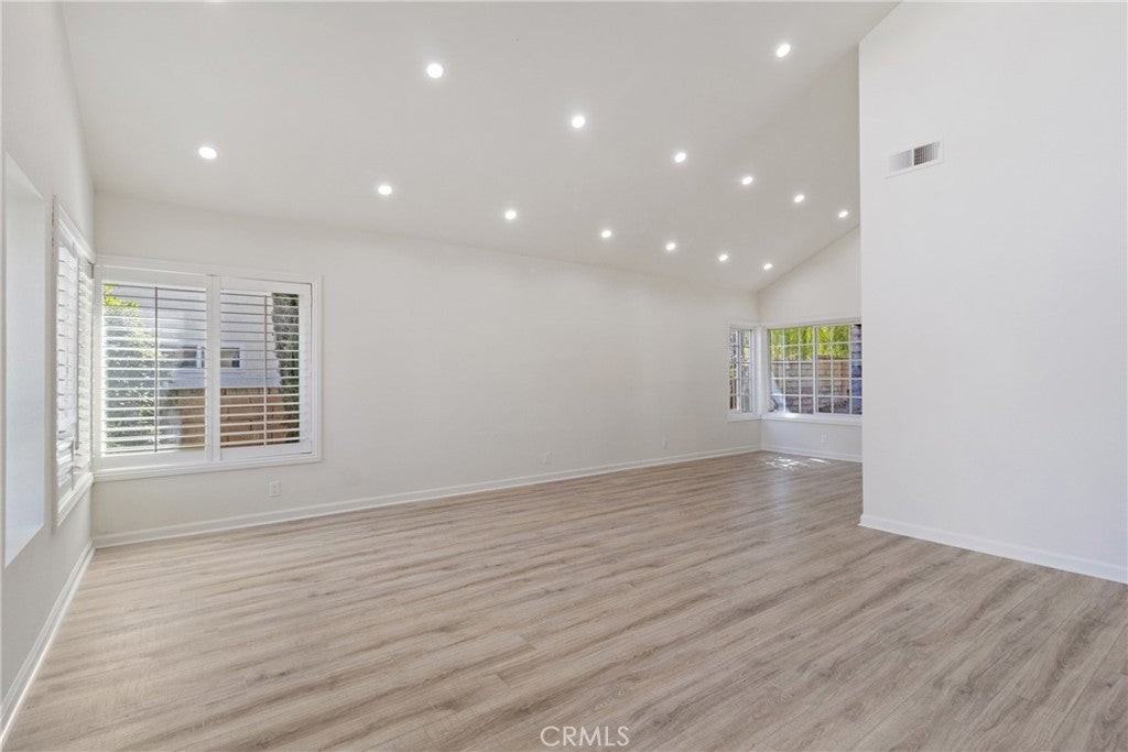 27845 Alder Glen Cir - Photo 7 of 29