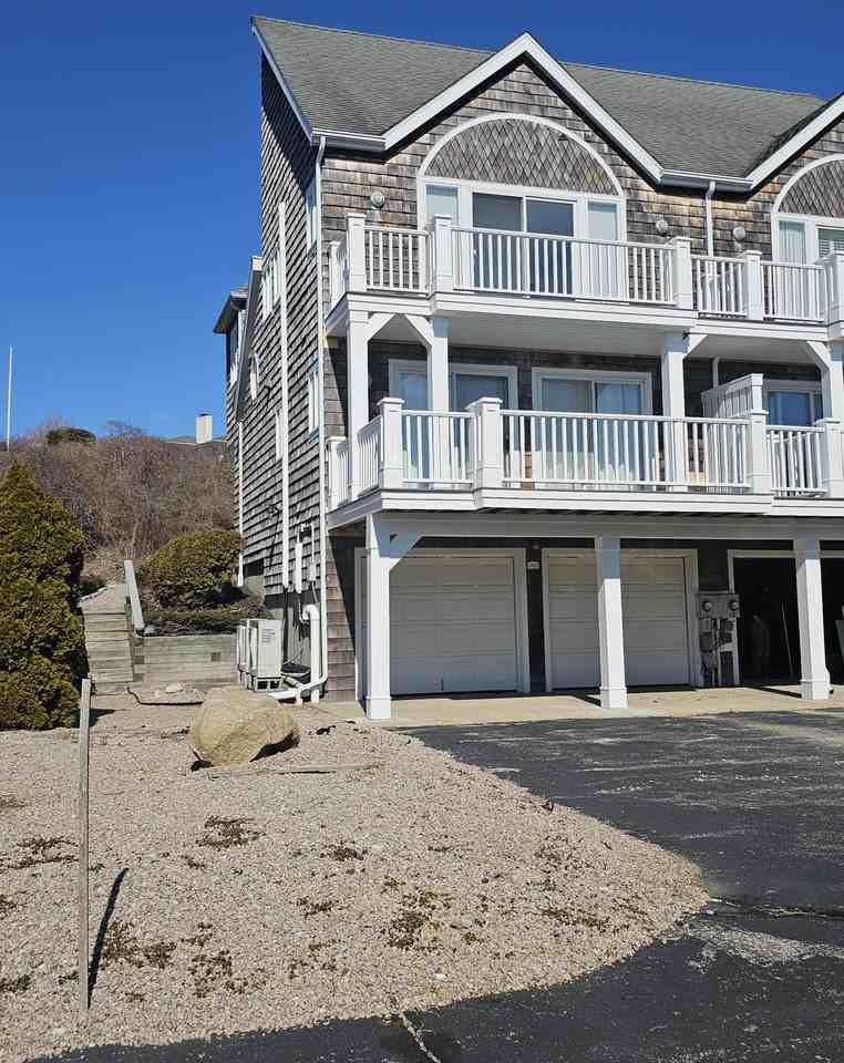 282 Shore Rd - Photo 2 of 25