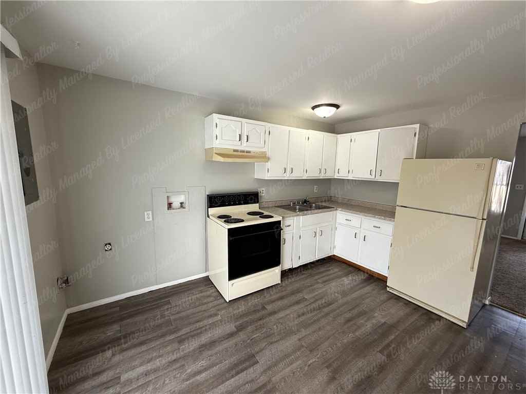 5450 Broomall St - Photo 7 of 18