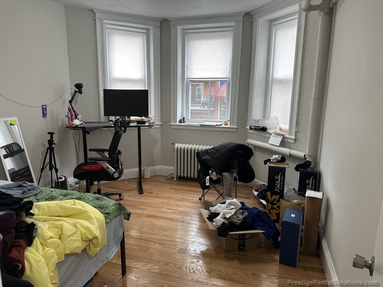60 Woodstock Ave #1 - Photo 5 of 11
