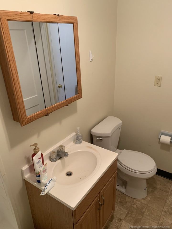 1124 Commonwealth Ave #5 - Photo 6 of 9