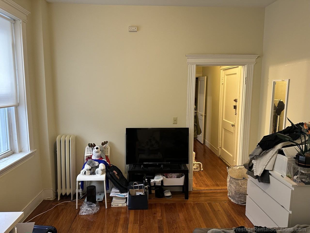 35 Gardner St #3 - Photo 2 of 11