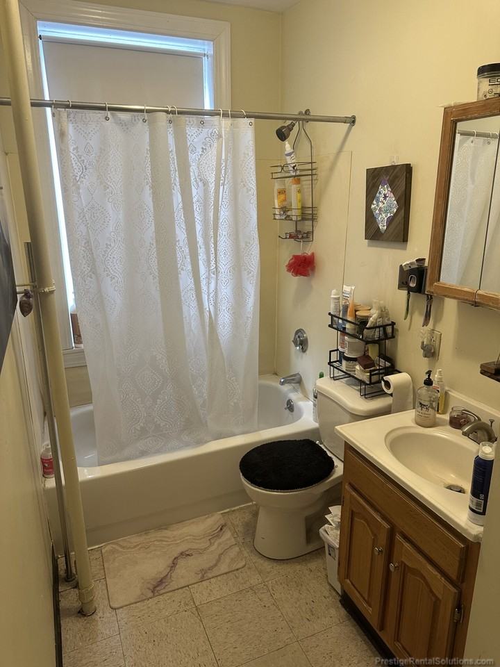 Kelton St #18 - Photo 7 of 10