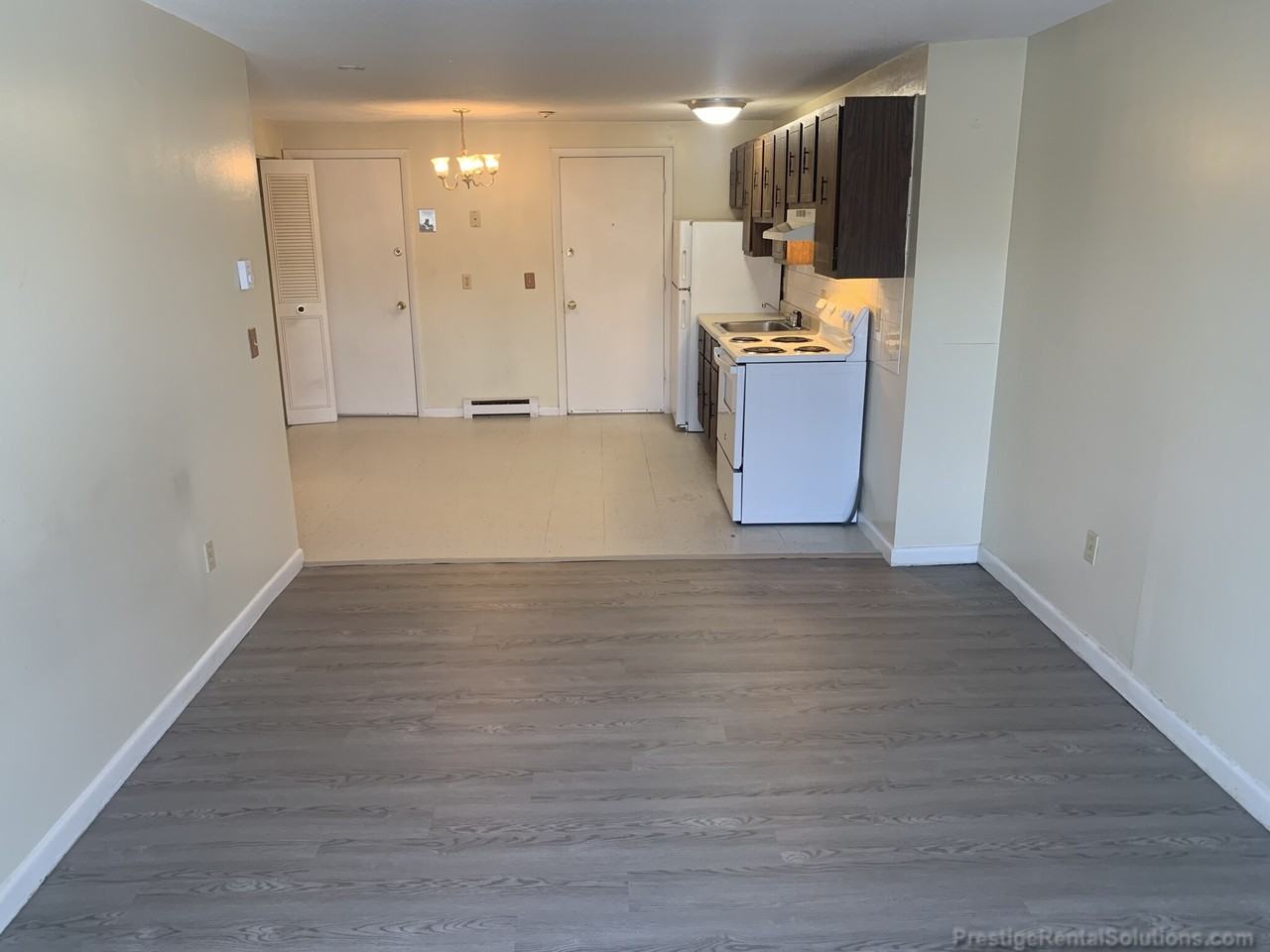 Dinan Dr. & Pearl St. #11 - Photo 2 of 11