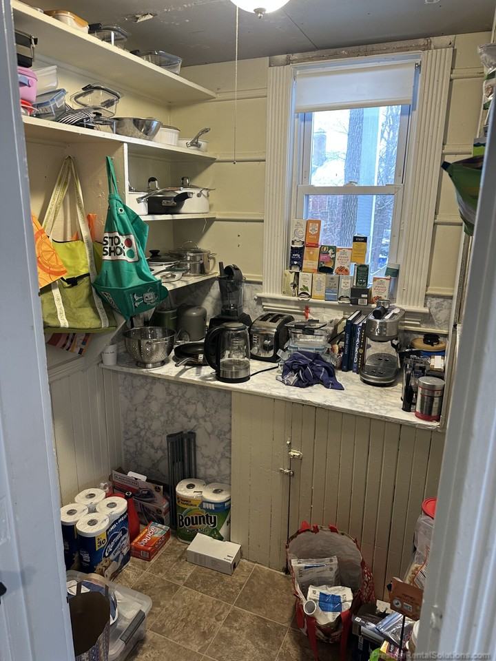 Linden St #2 - Photo 3 of 18