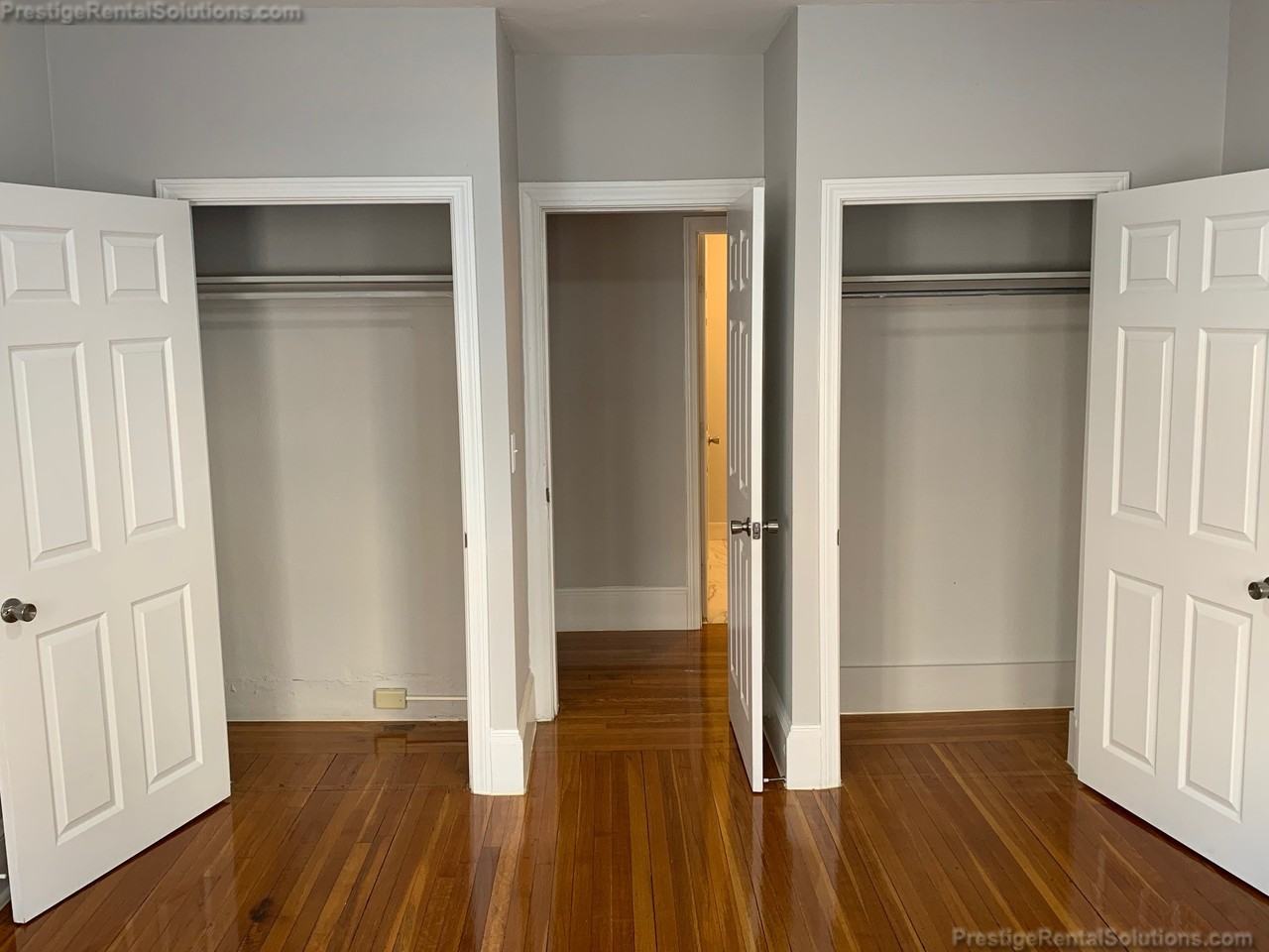 Chiswick Rd #2 - Photo 2 of 14