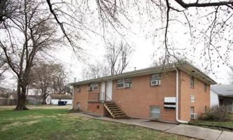 featured image of 223 E 2nd St