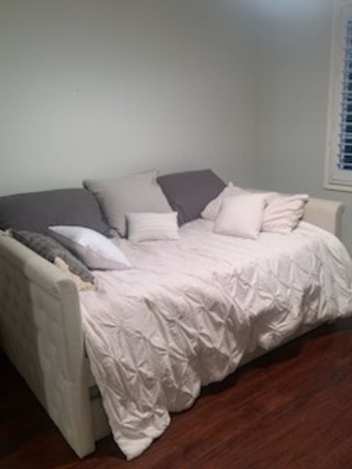 546 Plateau Ct - Photo 7 of 9