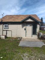 featured image of 724 Ne Madrone St