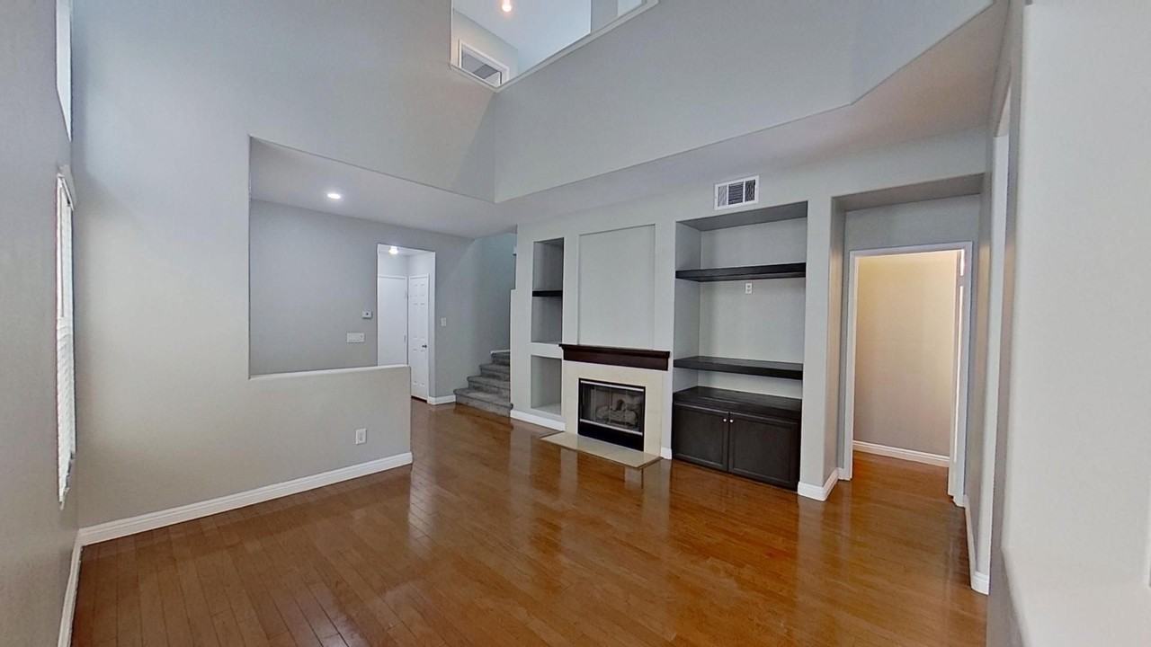 27921 Via Mirada - Photo 5 of 20