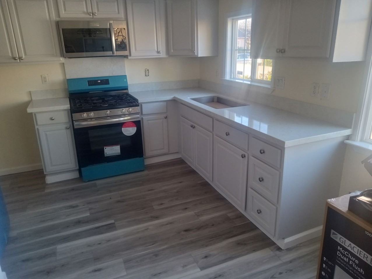2846 20th St - Photo 4 of 24