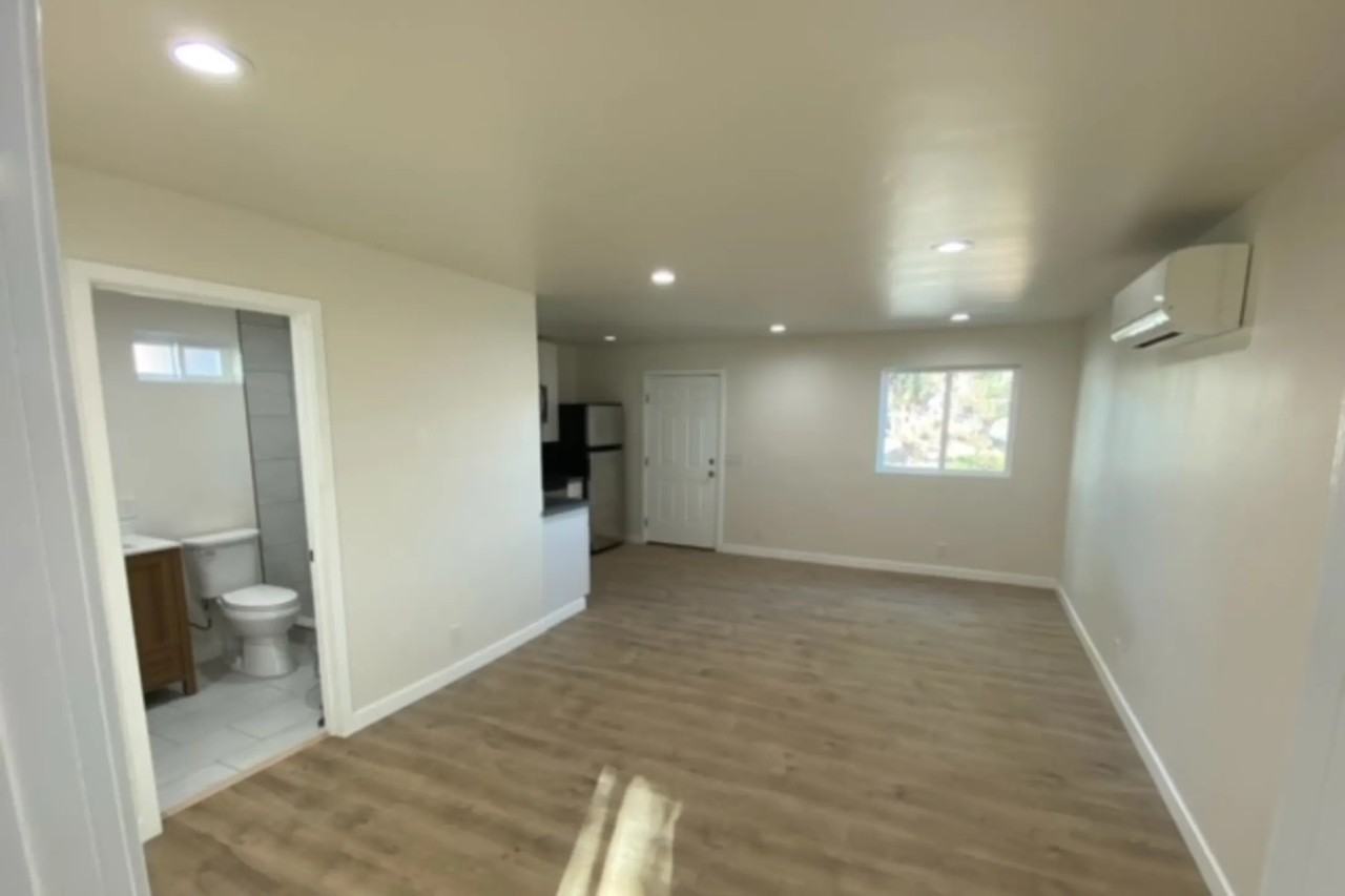 3610 Aragon Dr - Photo 3 of 9