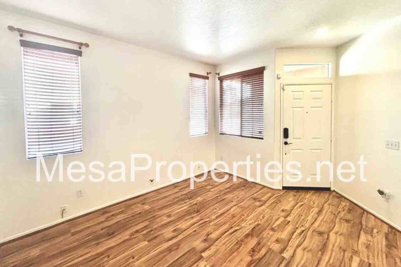 17794 Morning Rock Cir - Photo 3 of 34