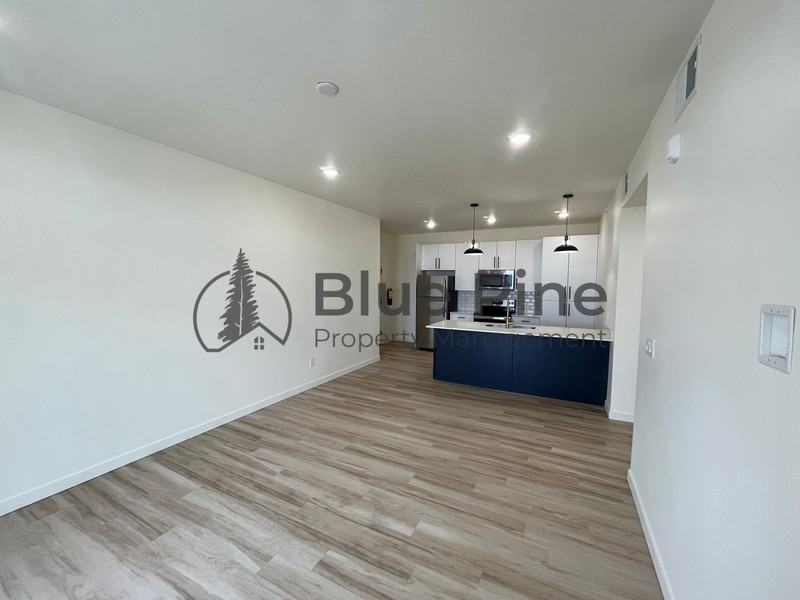 311 E Lorene St #1207 - Photo 4 of 15