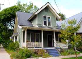 featured image of 564 S Ashley St