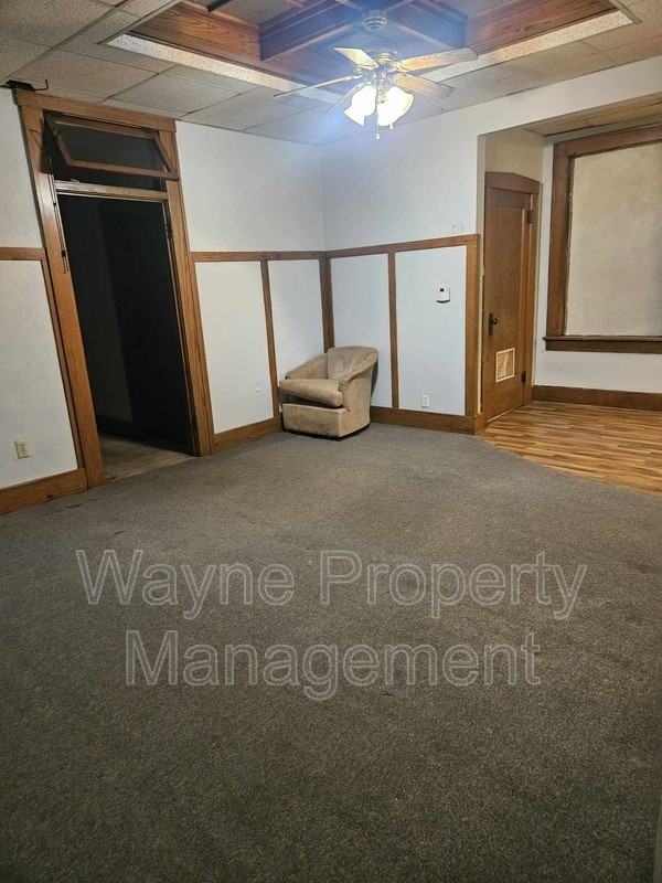 546 2nd St #8 - Photo 7 of 9