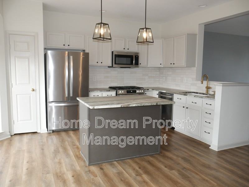 14810 Gap Way #1 - Photo 3 of 29