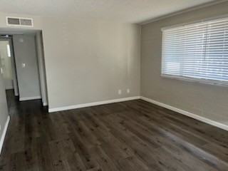 931 N Orange - Photo 3 of 8