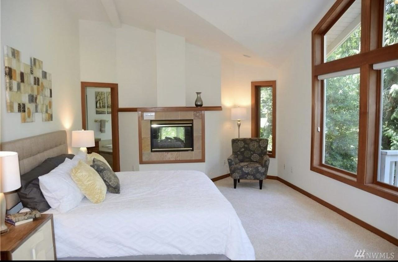 4126 78th Ave SE - Photo 3 of 9