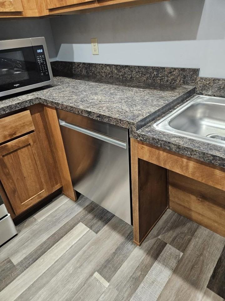 60 Merlot Apartments - Photo 3 of 10