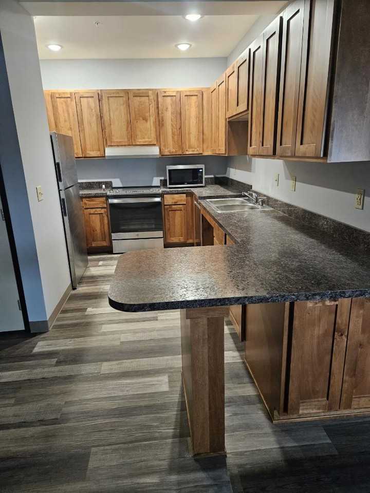 60 Merlot Apartments - Photo 4 of 10