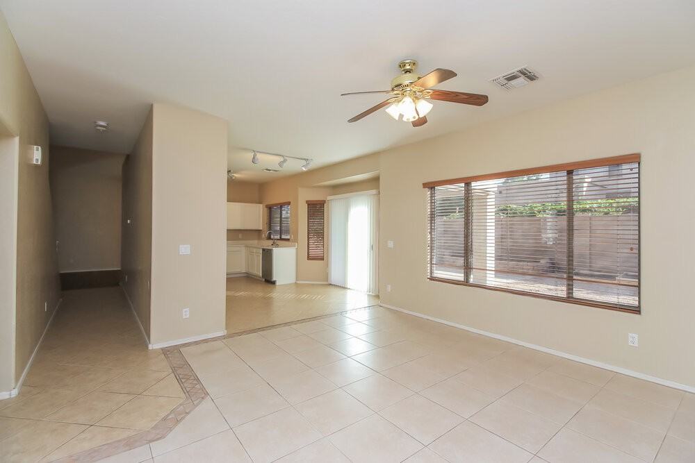 21299 E Lords Way - Photo 6 of 17