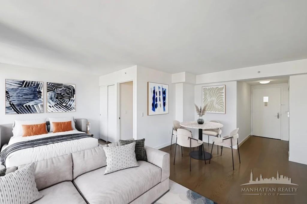 10th Ave #18B - Photo 2 of 10