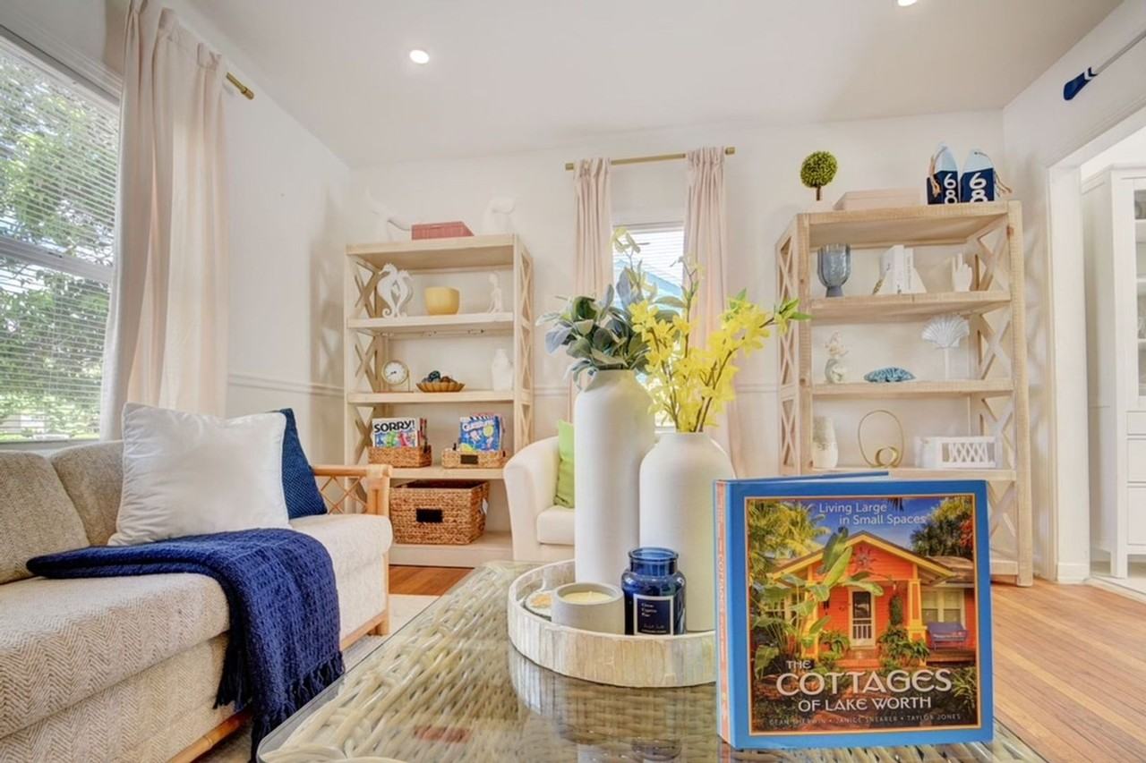 1128 N L St - Photo 4 of 15