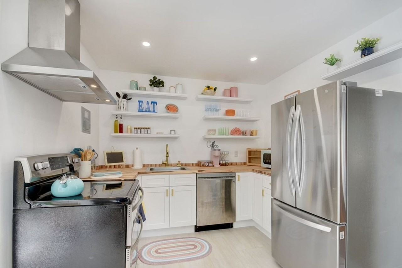 1128 N L St - Photo 7 of 15